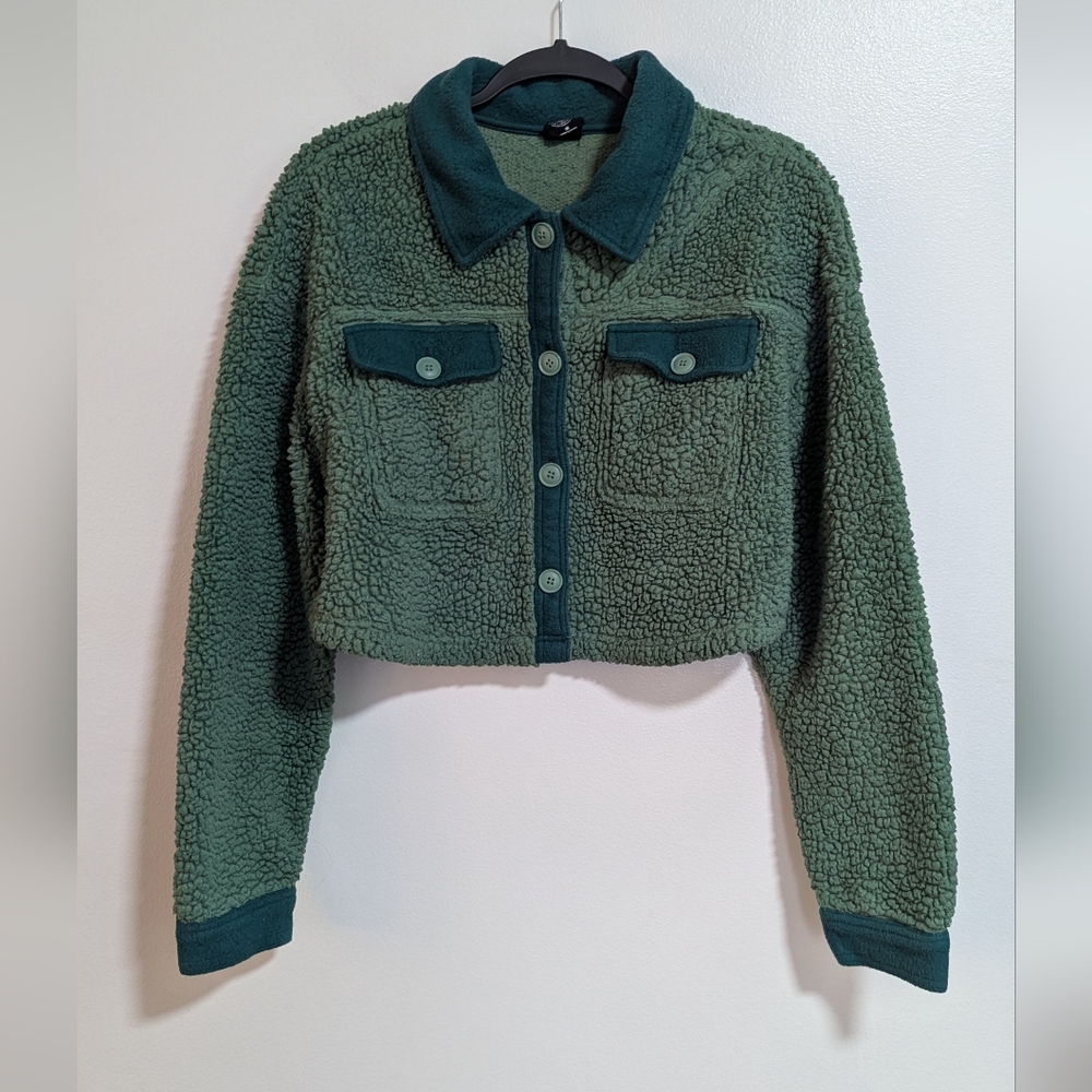 PacSun‎ Green Cropped Button Front Collared Sherpa Jacket Size Medium